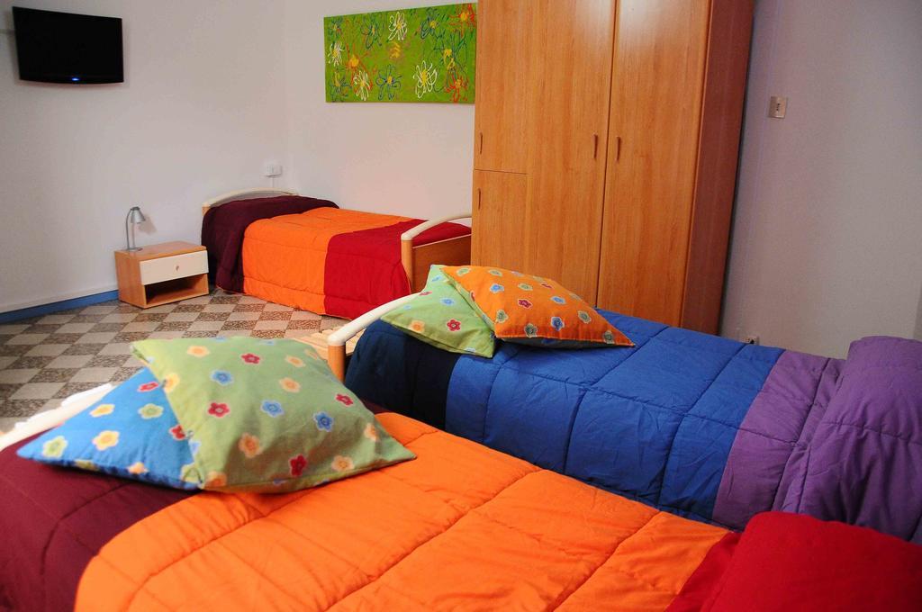 B&B SoleLuna della Solidarietà Palermo Exterior foto