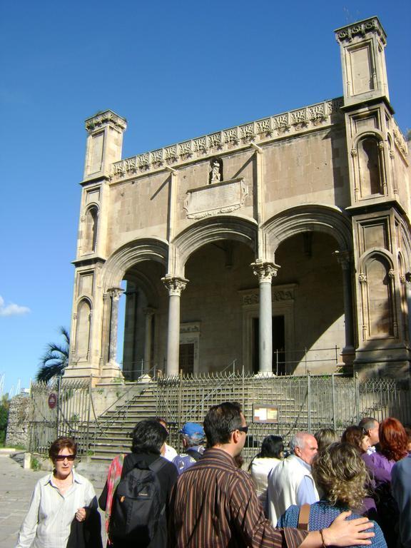 B&B SoleLuna della Solidarietà Palermo Exterior foto